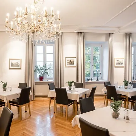 Gastehaus Schloss Abtsee *