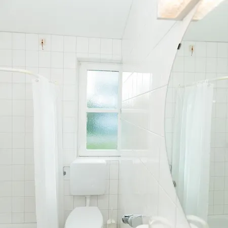 招待所 Gastehaus Schloss Abtsee *