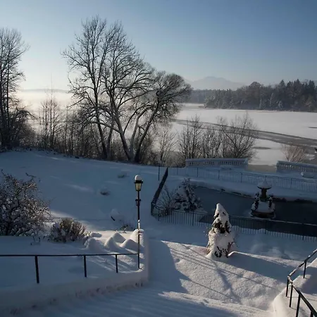 Gastehaus Schloss Abtsee