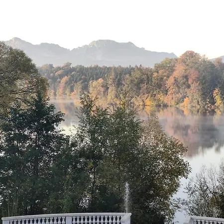 Gastehaus Schloss Abtsee Laufen